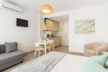 Estudio Apartamento Nuevo Benalbeach Benalmadena Ngoại thất bức ảnh